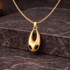 Hollow Knight Hornet Necklace