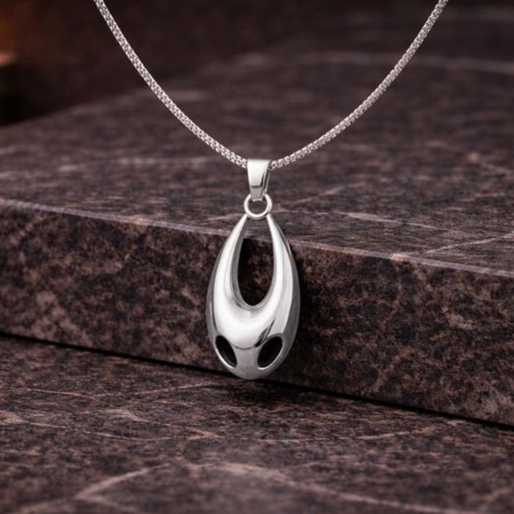 Hollow Knight Hornet Necklace