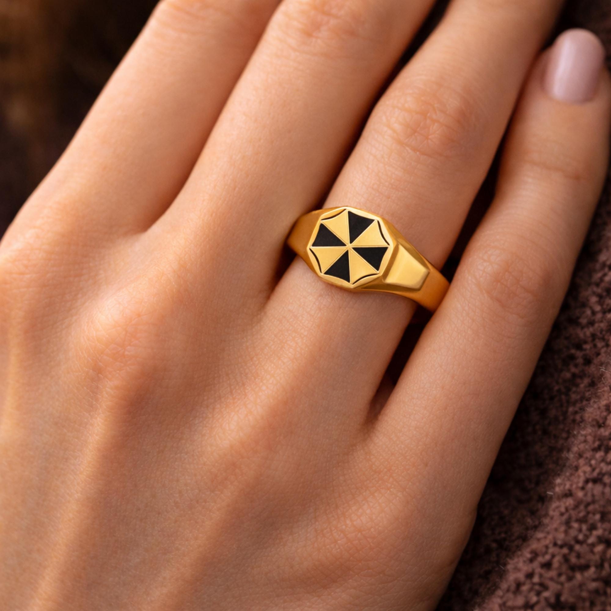 Umbrella Corporation Ring